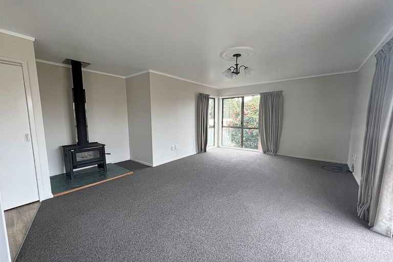 Photo of property in 22 Kingsway Crescent, Forest Lake, Hamilton, 3200