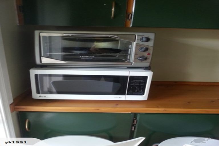 Photo of property in 402 State Highway 2, Mangatawhiri, Pokeno, 2471