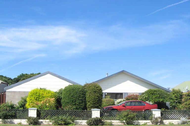 Photo of property in 22 Westfield Avenue, Templeton, Christchurch, 8042