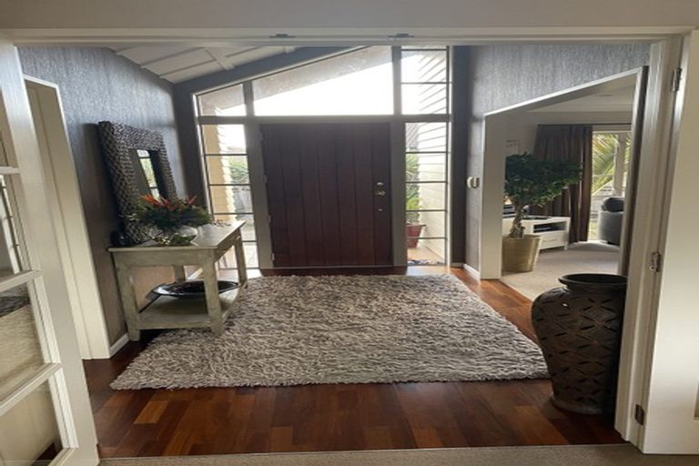 Photo of property in 125 Wayne Francis Drive, Flat Bush, Auckland, 2016