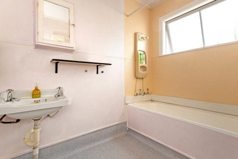 Photo of property in 1 Willow Street, Mangapapa, Gisborne, 4010