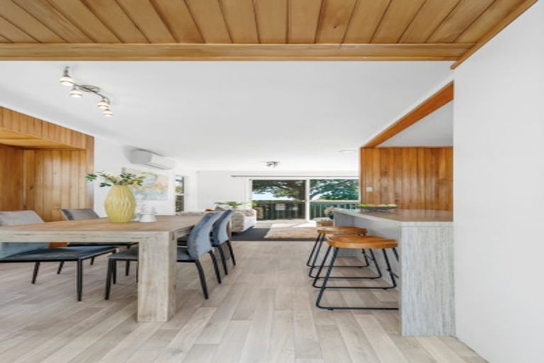 Photo of property in 10 Helvetia Drive, Browns Bay, Auckland, 0630