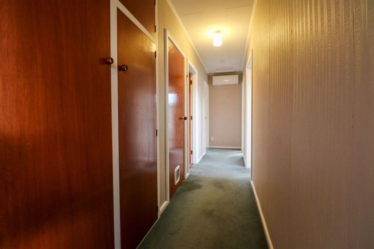 Photo of property in 15 Clyde Carr Crescent, Waimataitai, Timaru, 7910