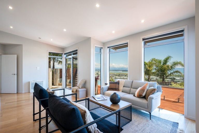 Photo of property in 8 Pinnacle Place, Wakatu, Nelson, 7011