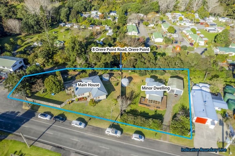 Photo of property in 8 Orere Point Road, Orere Point, Papakura, 2585