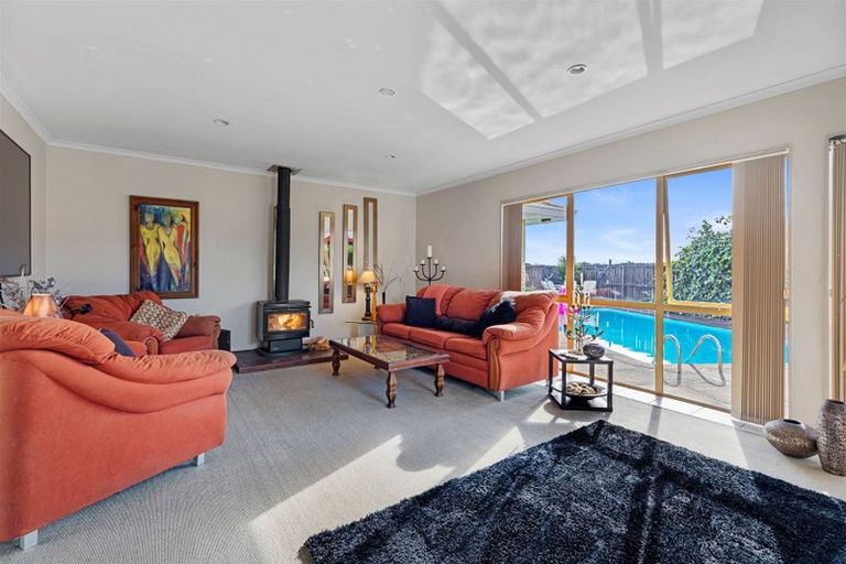 Photo of property in 19 Thoroughbred Place, Papamoa Beach, Papamoa, 3118