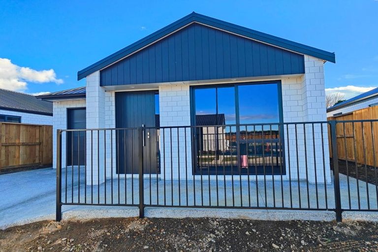 Photo of property in 1 Magnolia Lane, Katikati, 3178