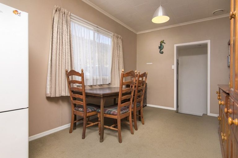Photo of property in 4 Sussex Street, Picton, 7220