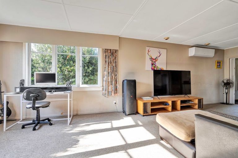 Photo of property in 11/11a Laurent Vc Street, Hawera, 4610