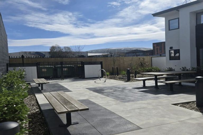 Photo of property in 6/75 Ferry Road, Christchurch Central, Christchurch, 8011