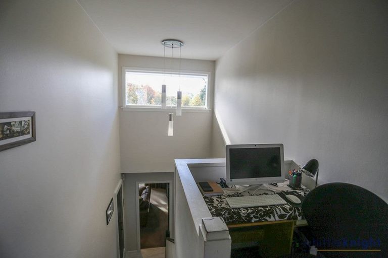 Photo of property in 2/2a Medbury Terrace, Fendalton, Christchurch, 8041