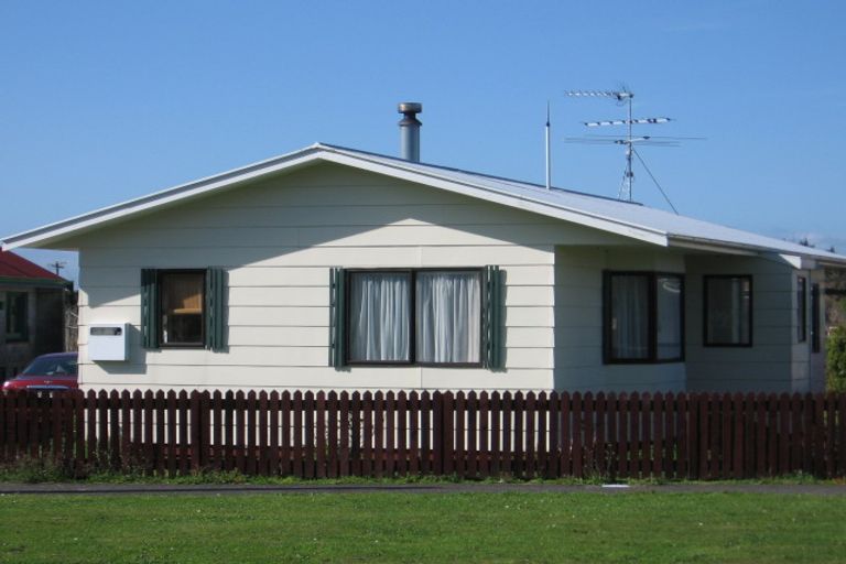 Photo of property in 31 Bethune Street, Featherston, 5710