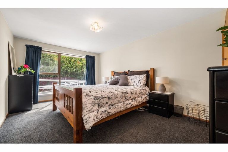 Photo of property in 2/26a Branksome Place, Parklands, Christchurch, 8083