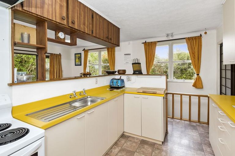 Photo of property in 14 Gills Avenue, Papakura, 2110