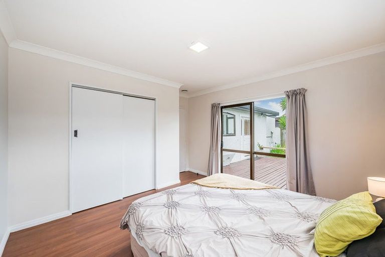 Photo of property in 18 Ruru Road, Otaihanga, Paraparaumu, 5036
