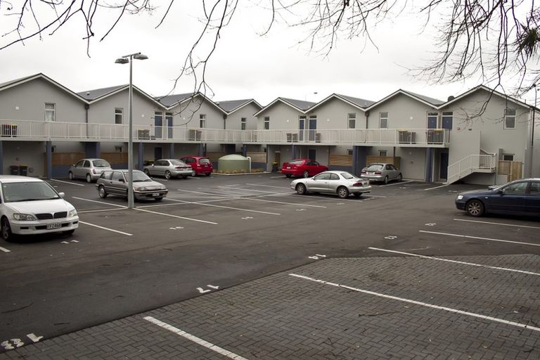 Photo of property in 19/14 Brougham Street, Addington, Christchurch, 8024