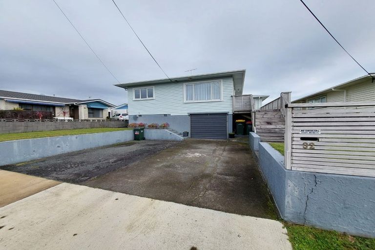 Photo of property in 32 Waimea Street, Westown, New Plymouth, 4310