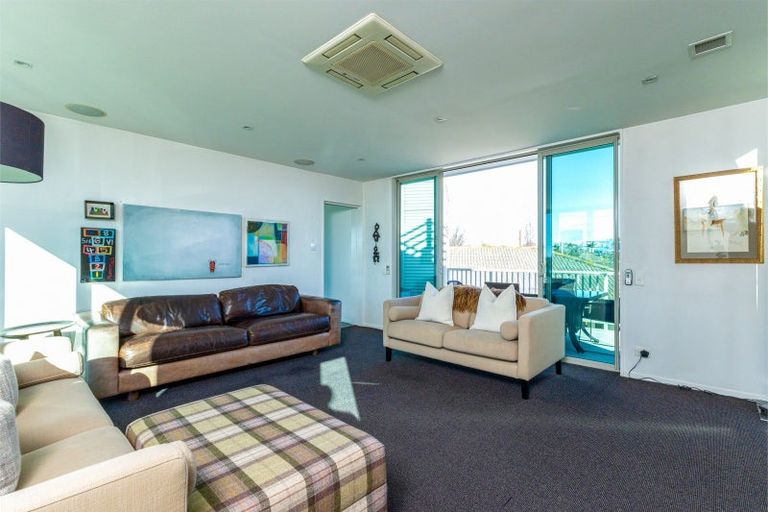 Photo of property in 25 Richmond Street, Waimataitai, Timaru, 7910