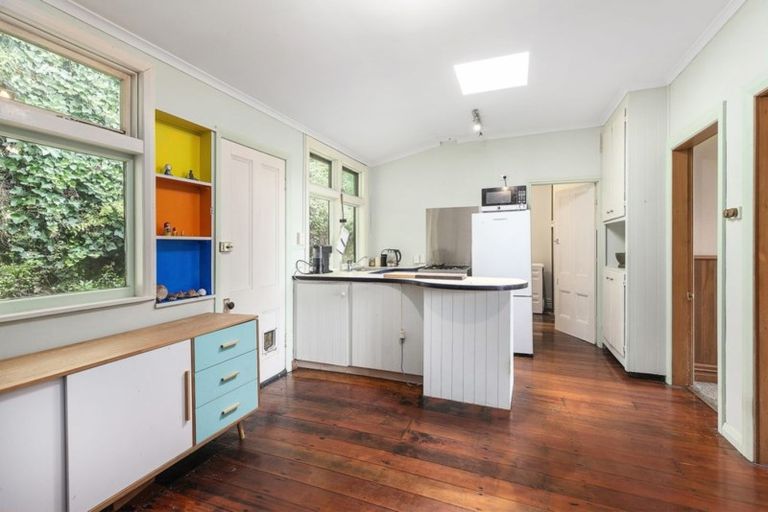 Photo of property in 87 Todman Street, Brooklyn, Wellington, 6021