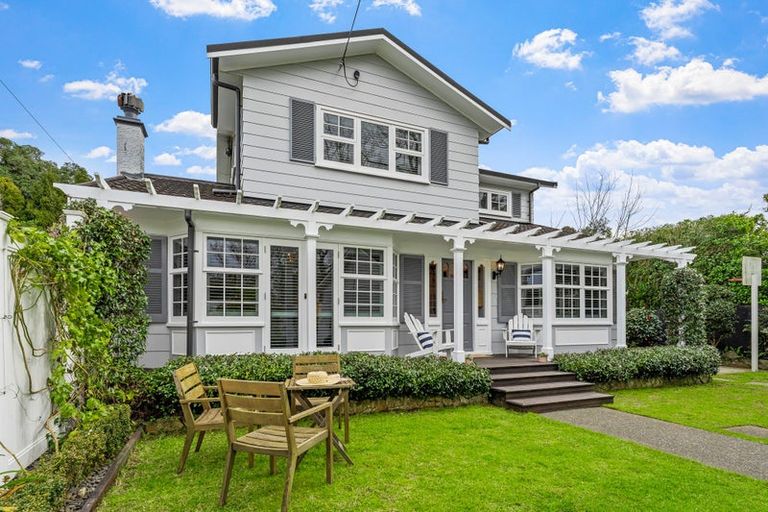 Photo of property in 36 Glengarry Avenue, Manly, Whangaparaoa, 0930