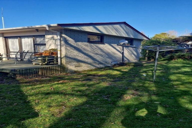 Photo of property in 28 Chapman Place, Fairy Springs, Rotorua, 3015
