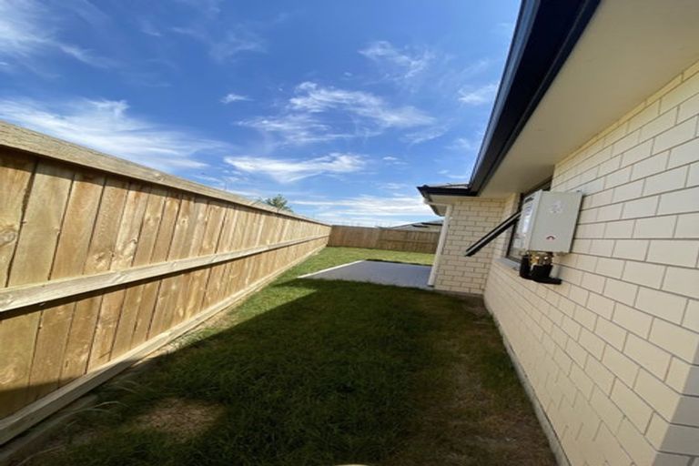 Photo of property in 2/7 Maggie Place, Chartwell, Hamilton, 3281