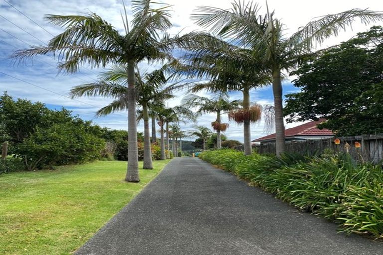 Photo of property in 10 Totara Road, Leigh, 0985