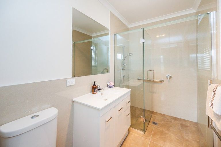 Photo of property in 8 Hanalin Drive, Marton, 4710