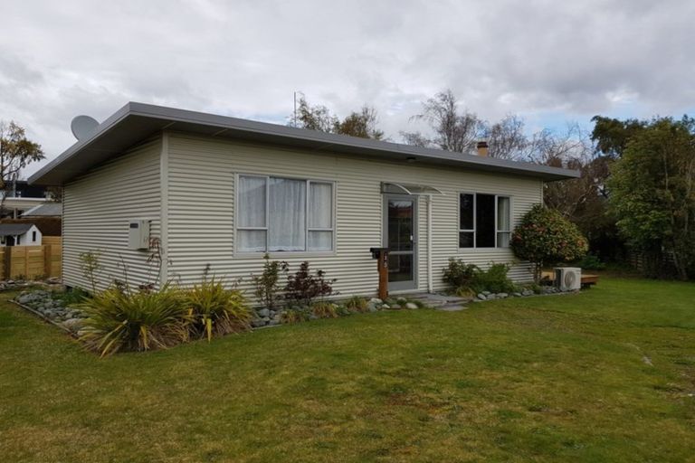 Photo of property in 13 Mackinnon Loop, Te Anau, 9600