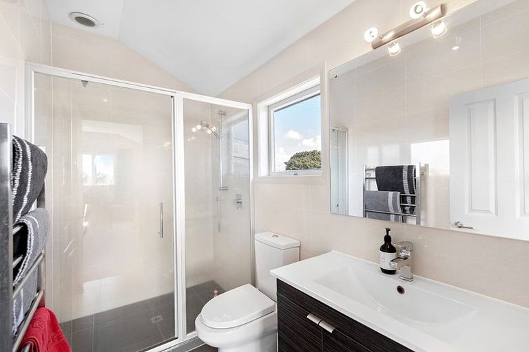 Photo of property in 40a Formby Avenue, Point Chevalier, Auckland, 1022