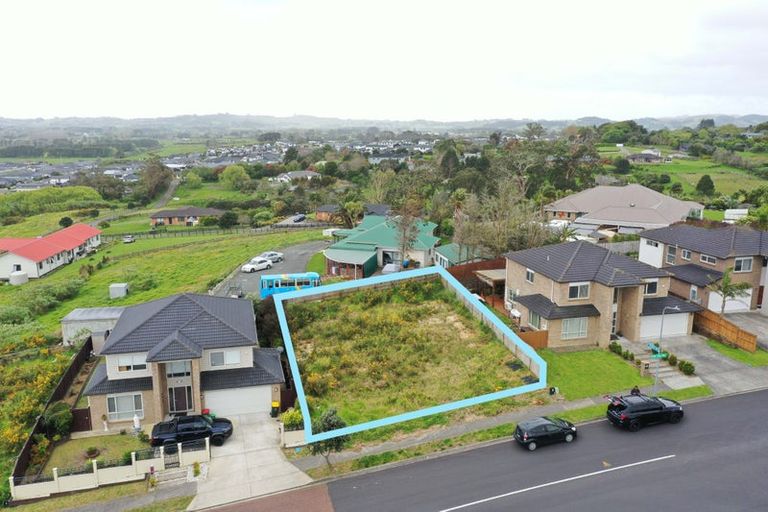 Photo of property in 137 Keri Vista Rise, Papakura, 2110