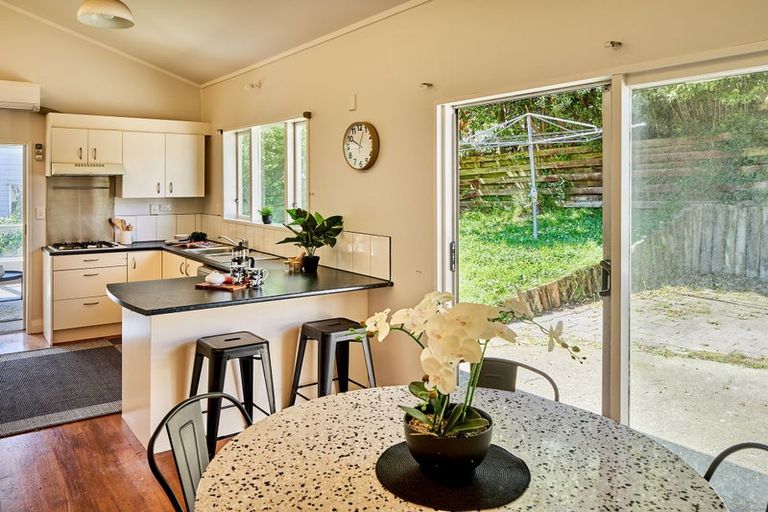 Photo of property in 81 Spinnaker Drive, Whitby, Porirua, 5024