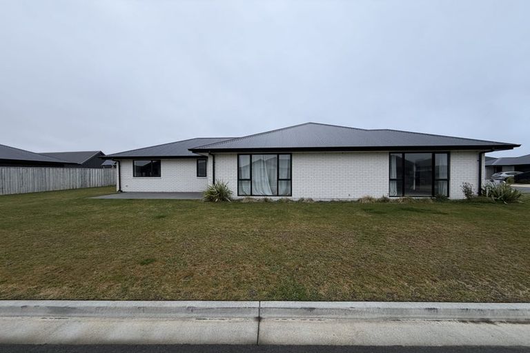 Photo of property in 1 Kotua Street, Woodend, 7610