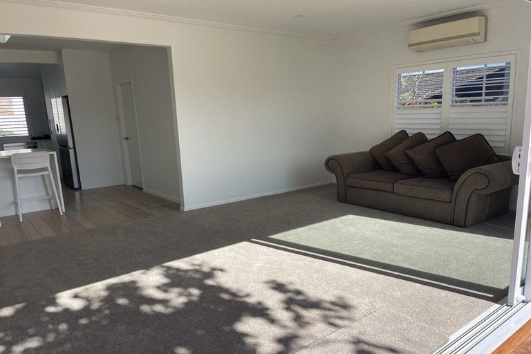 Photo of property in 1/20 Gordon Avenue, Milford, Auckland, 0620