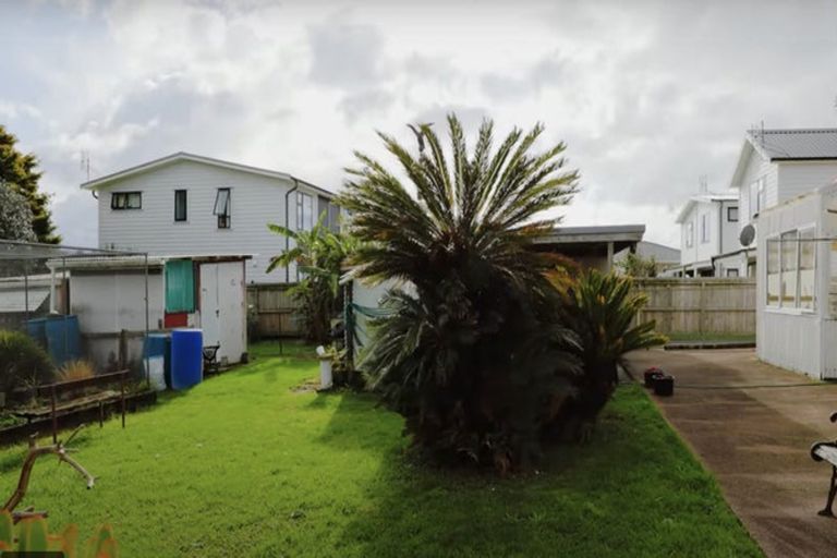 Photo of property in 13 Arney Road, Ranui, Auckland, 0612