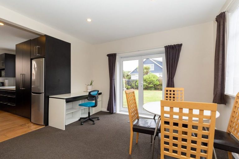 Photo of property in 154 Marine Parade, New Brighton, Christchurch, 8083