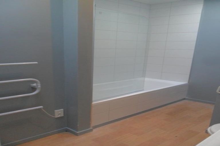 Photo of property in 2/75 Burke Street, Addington, Christchurch, 8024