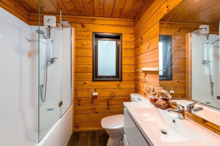 Photo of property in 153 Hawthornden Road, Avonhead, Christchurch, 8042