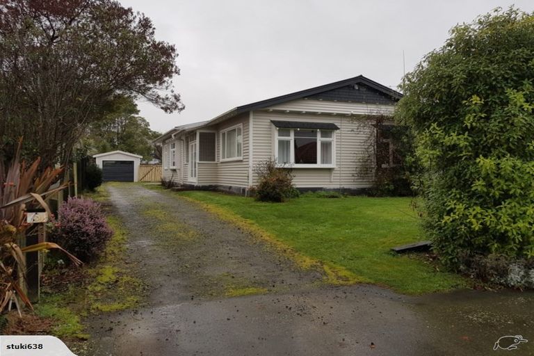 Photo of property in 6 Woodville Street, Edgeware, Christchurch, 8013