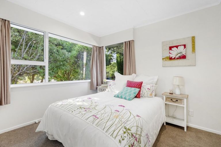 Photo of property in 3 The Companionway, Whitby, Porirua, 5024