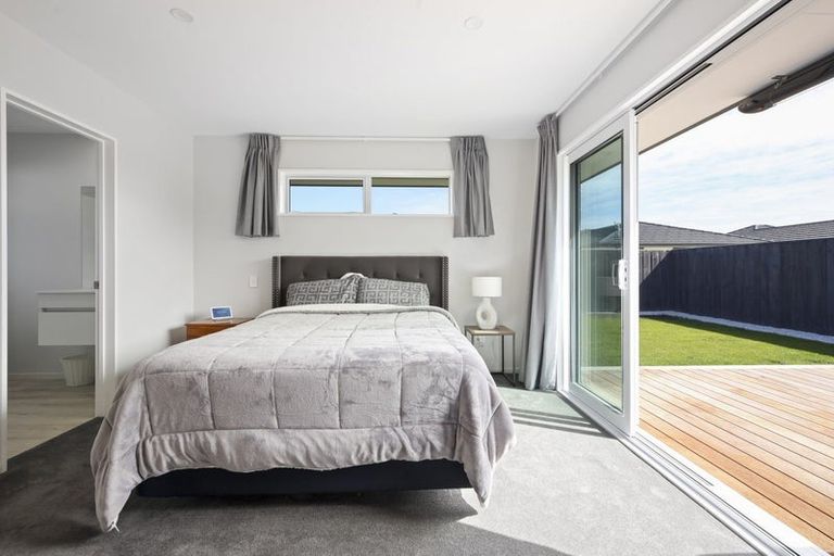 Photo of property in 13 Higgins Street, Woodend, 7610