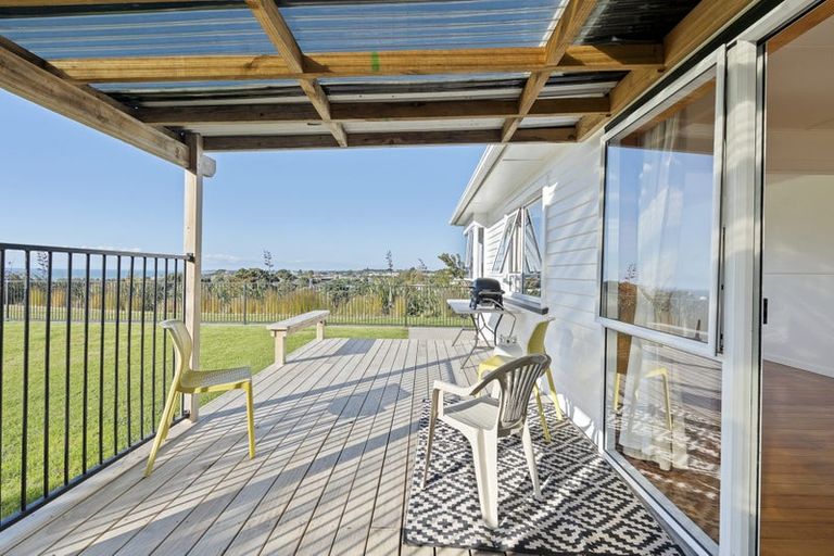 Photo of property in 97d Pioneer Road, Moturoa, New Plymouth, 4310
