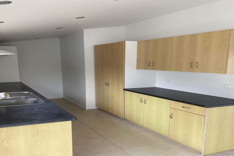 Photo of property in 128 Glamorgan Drive, Torbay, Auckland, 0630