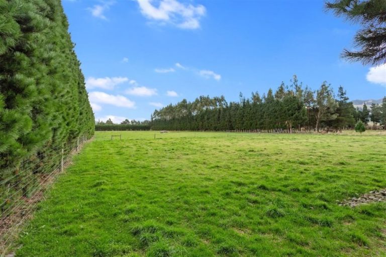 Photo of property in 27 Powells Road, Oxford, 7430