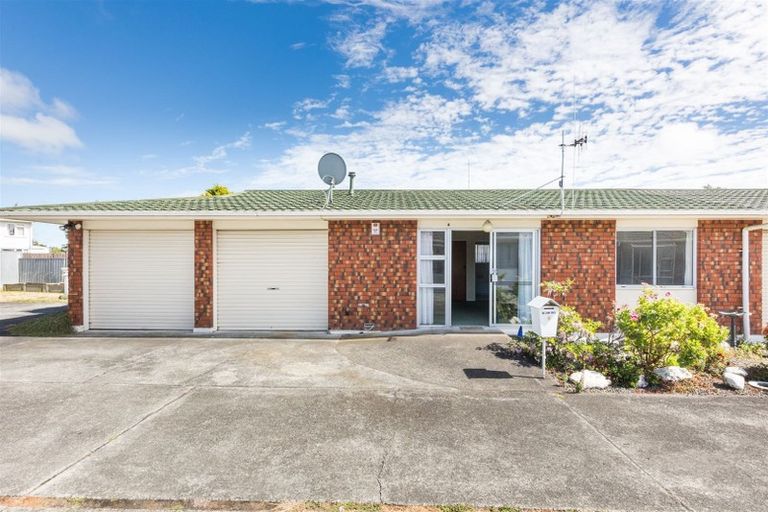 Photo of property in 4/118 Botanical Road, Takaro, Palmerston North, 4412