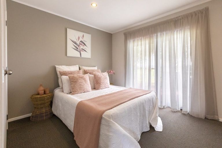 Photo of property in 2a Symmans Lane, Otane, 4277