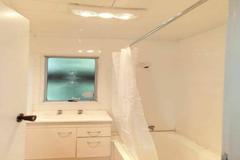 Photo of property in 113a Pohutukawa Drive, Owhata, Rotorua, 3010