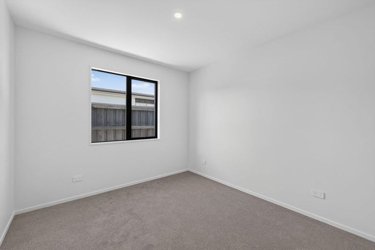 Photo of property in 27 Hanmer Crescent, Rangiora, 7400