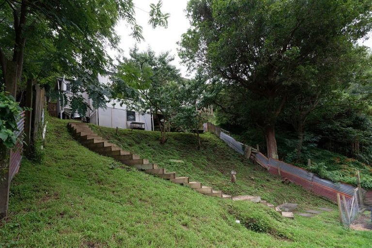 Photo of property in 56 Tilley Road, Paekakariki, 5034