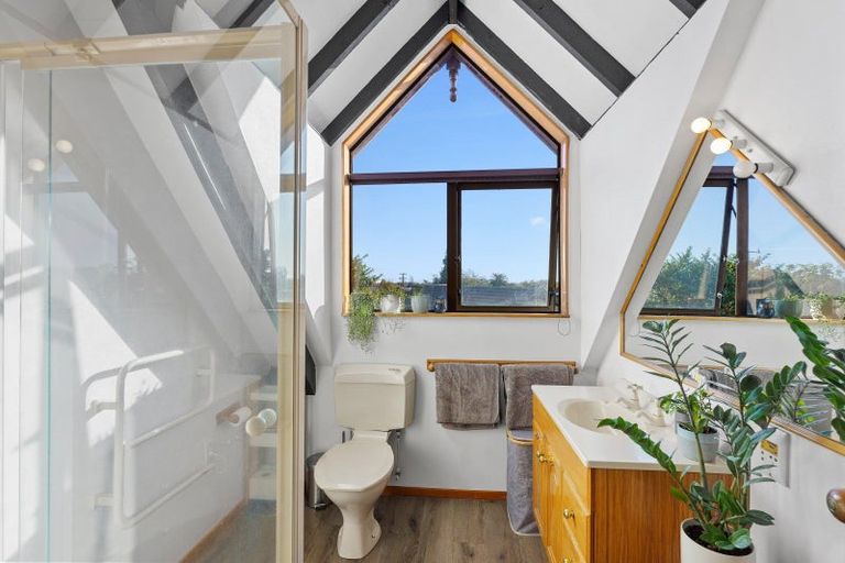 Photo of property in 56 Te Manuao Road, Otaki, 5512